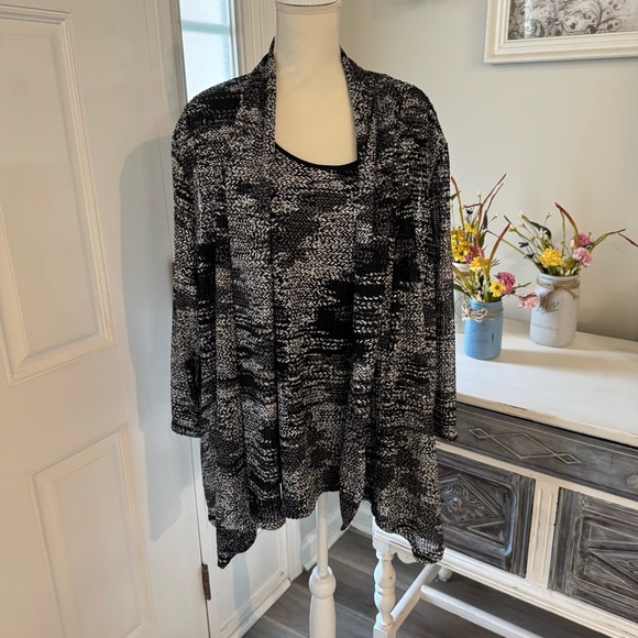 KASPER Plus Size 3X Foil Open Knit Top & Cardigan Twinset - Picture 2 of 14